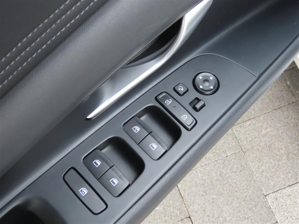 HYUNDAI Avante 2025 Blanco - Importación desde Corea - HF Imports Iquique - Foto 12