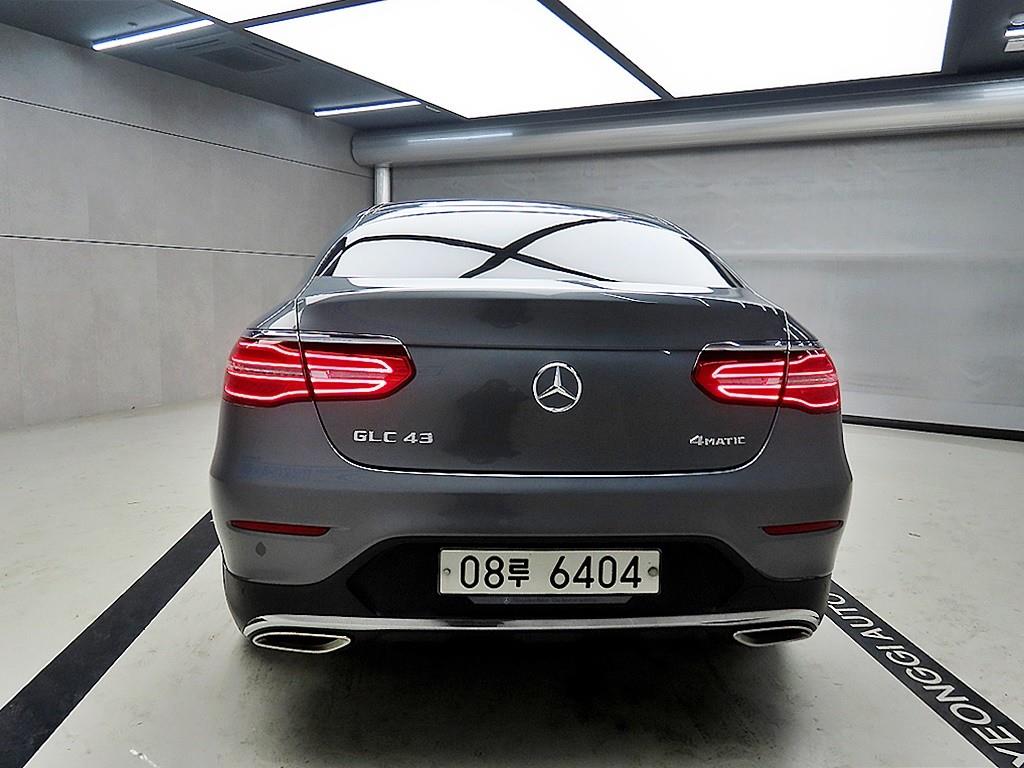Mercedes Benz GLC Class - Vista 3