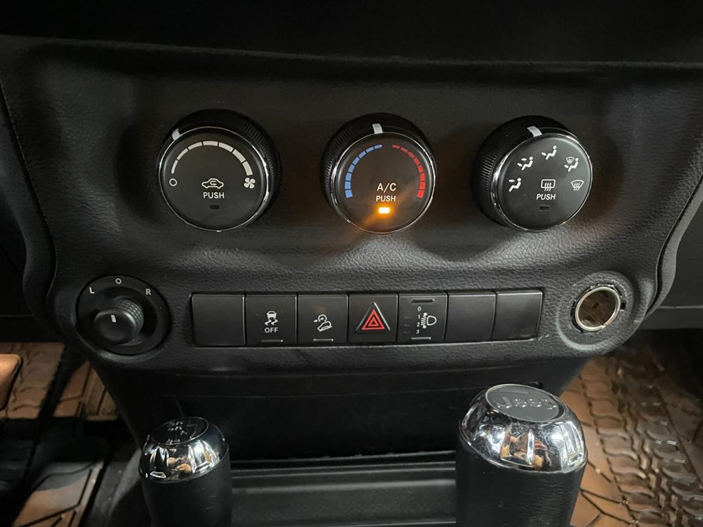 Jeep Wrangler 2013 Blanco - Importación desde Corea - HF Imports Iquique - Foto 16