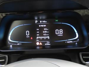 HYUNDAI Avante - Vista 10