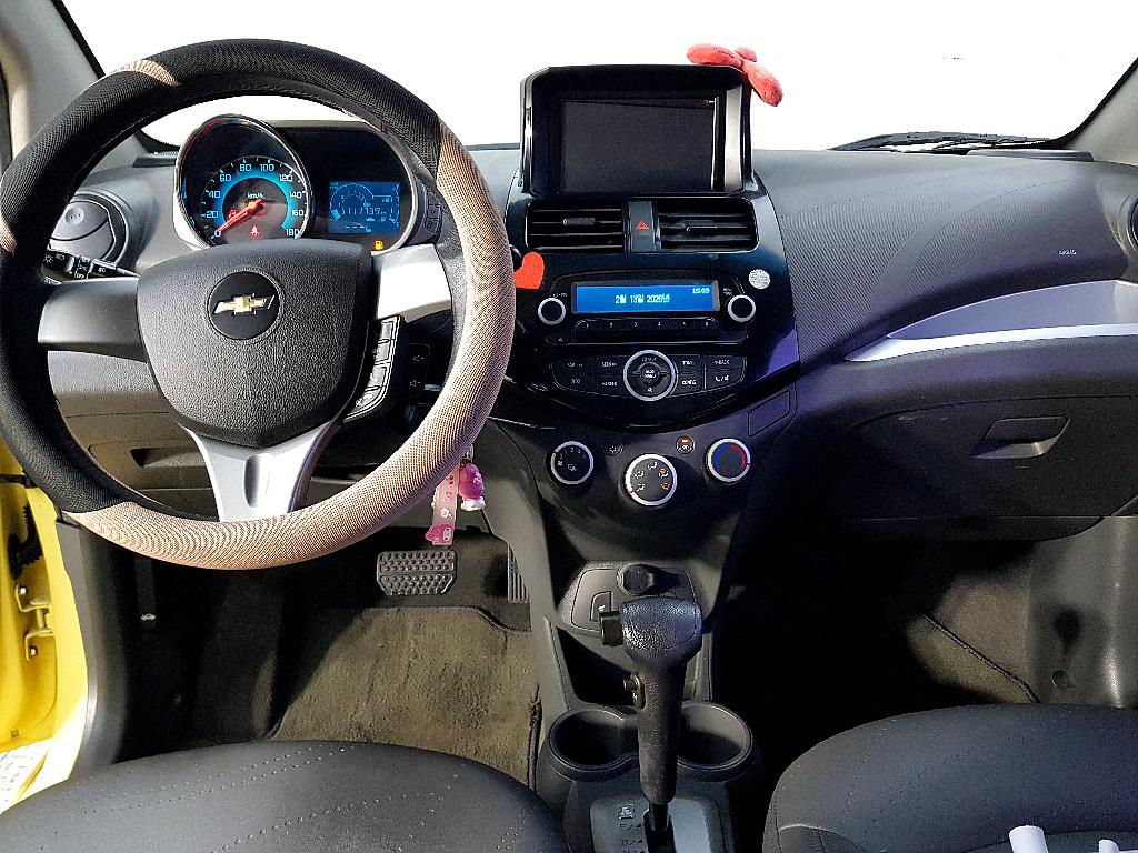 Chevrolet Spark - Vista 5