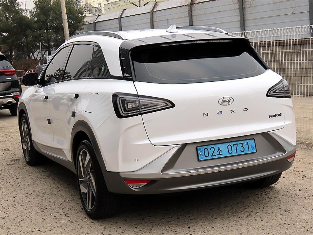 HYUNDAI Nexo - Vista 3