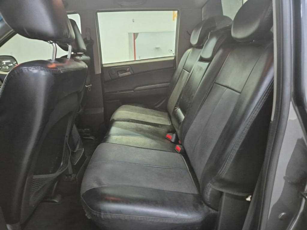 Ssangyong Korando - Vista 12