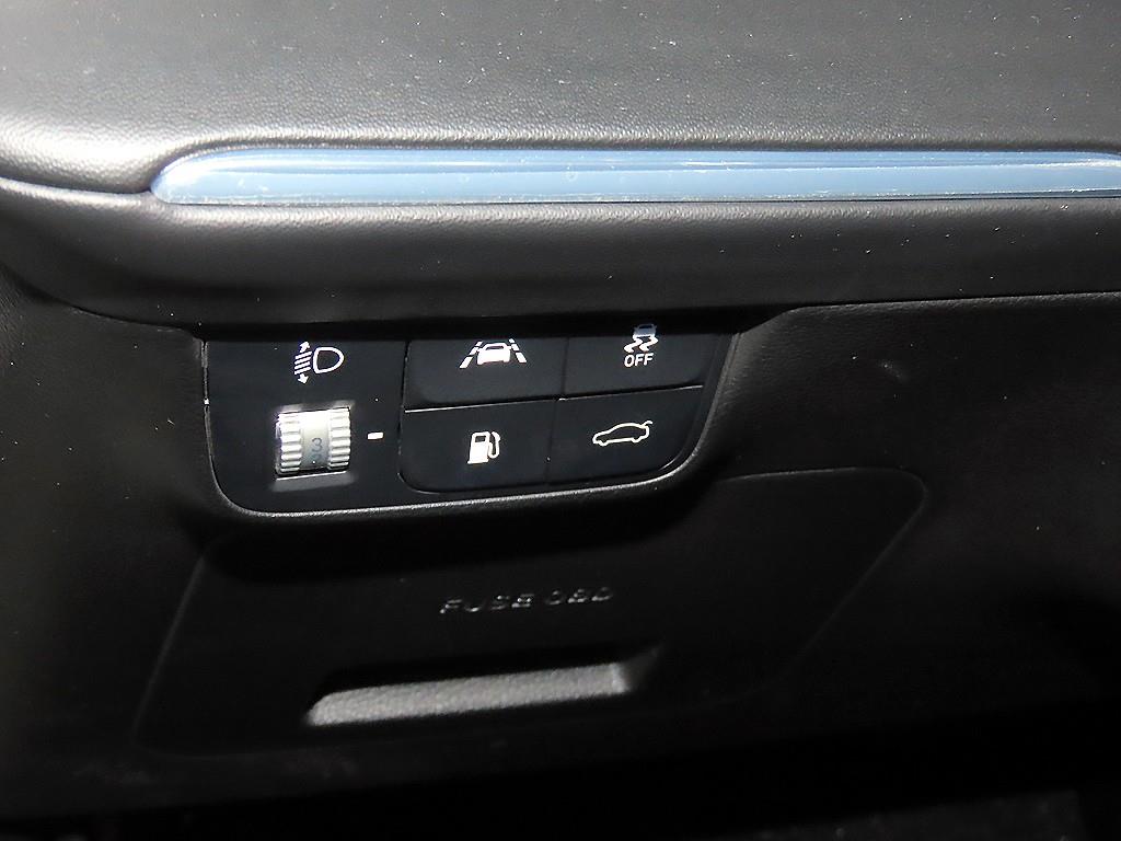 HYUNDAI Grandeur 2022 Blanco - Importación desde Corea - HF Imports Iquique - Foto 13