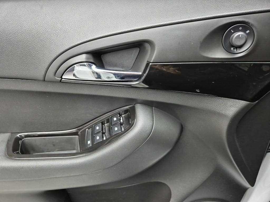 Chevrolet Orlando 2015 Blanco - Importación desde Corea - HF Imports Iquique - Foto 15