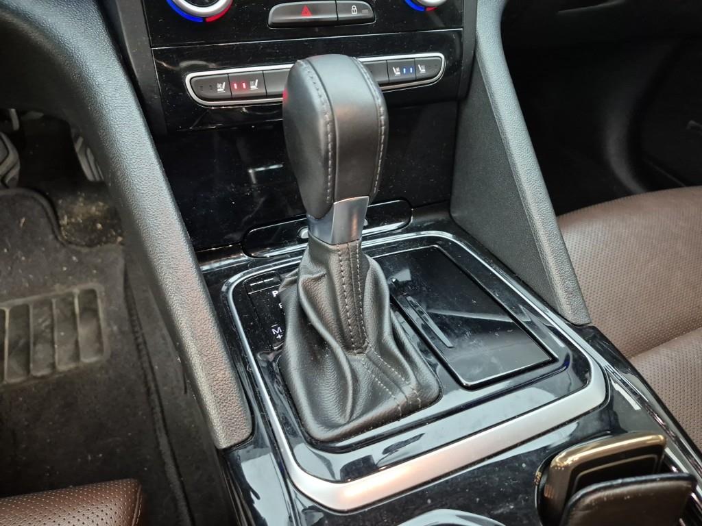 SAMSUNG SM6 - Vista 8