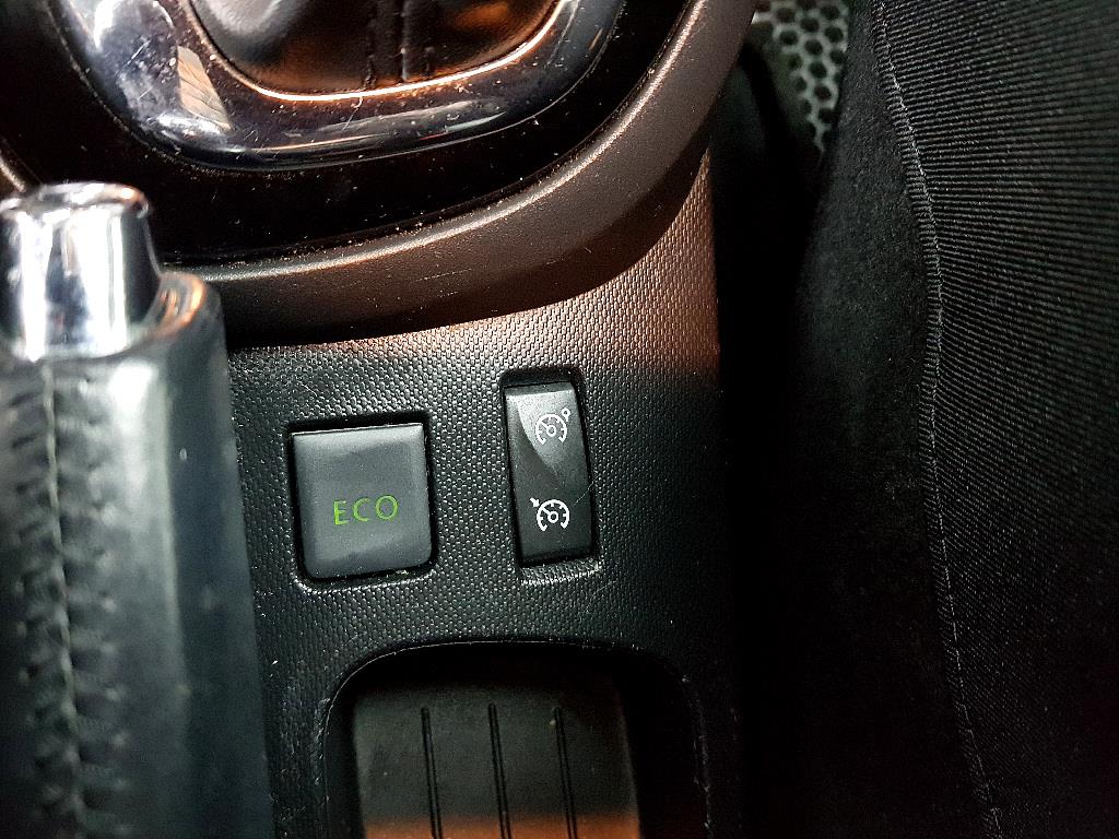 SAMSUNG QM3 2016 the color of pearl - Importación desde Corea - HF Imports Iquique - Foto 16