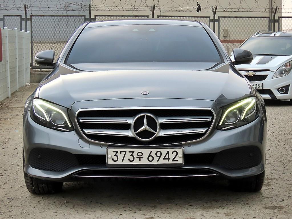 Mercedes Benz E class 2018 - Importación desde Corea - HF Imports Iquique - Foto 1