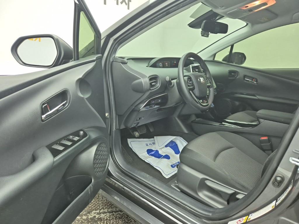 Toyota Prius 2020 Gris - Importación desde Corea - HF Imports Iquique - Foto 18