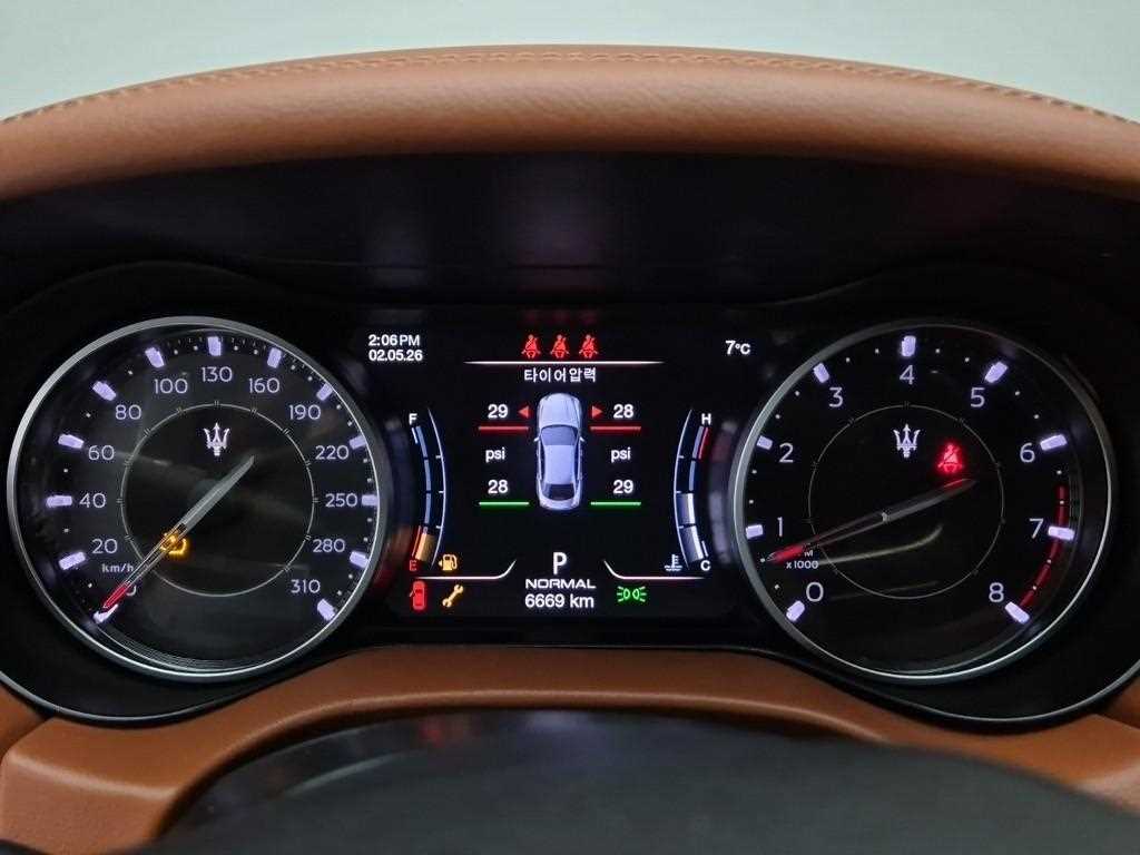 Maserati Ghibli - Vista 6