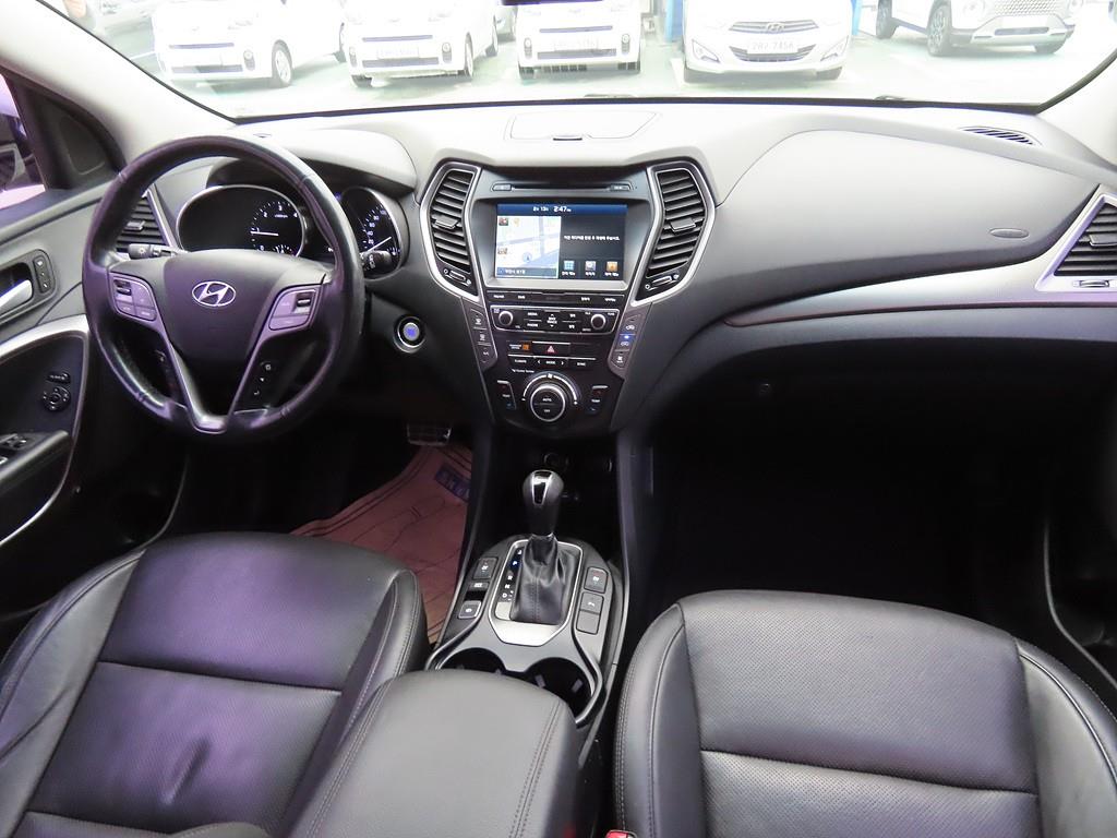 HYUNDAI Maxcruz - Vista 5