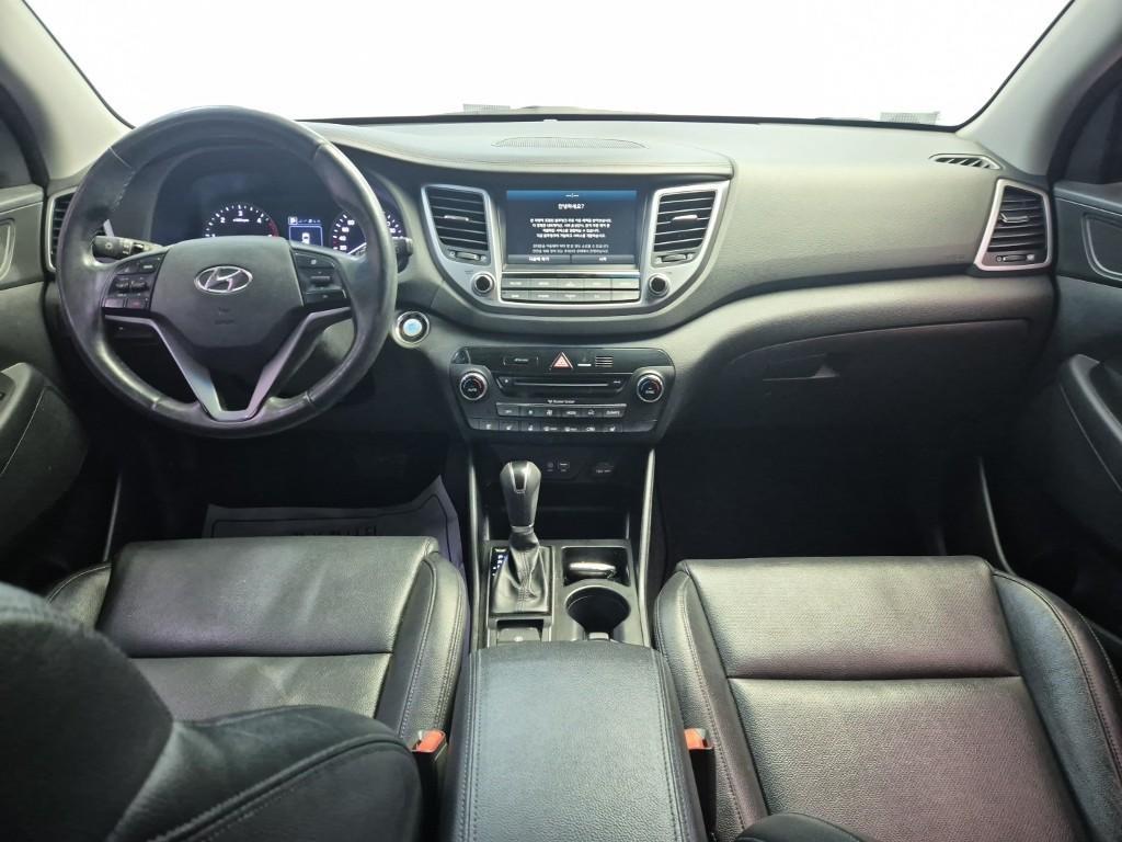 HYUNDAI Tucson - Vista 7