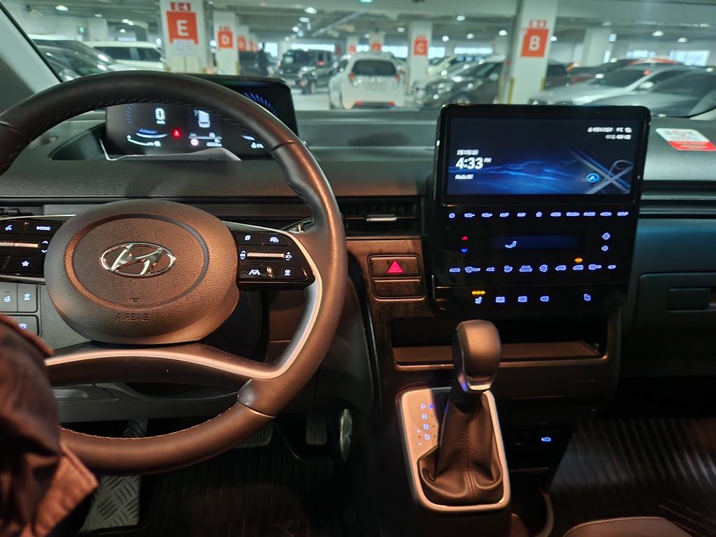 HYUNDAI Staria 2024 Blanco - Importación desde Corea - HF Imports Iquique - Foto 16