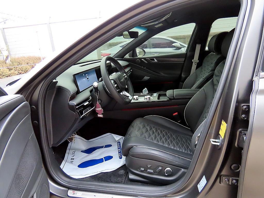 Genesis G80 - Vista 5