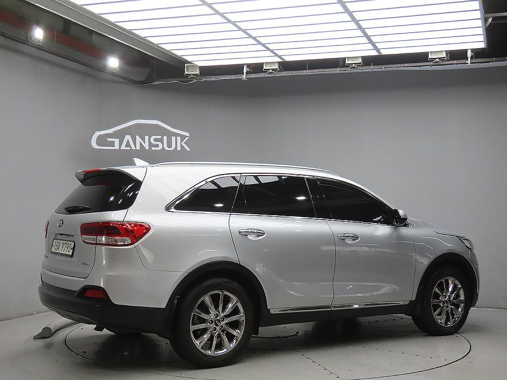 KIA Sorento - Vista 7