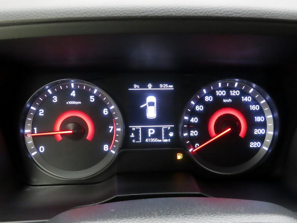 Ssangyong Tivoli - Vista 6