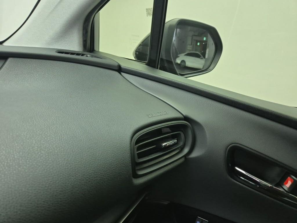 Toyota Prius 2020 Gris - Importación desde Corea - HF Imports Iquique - Foto 16