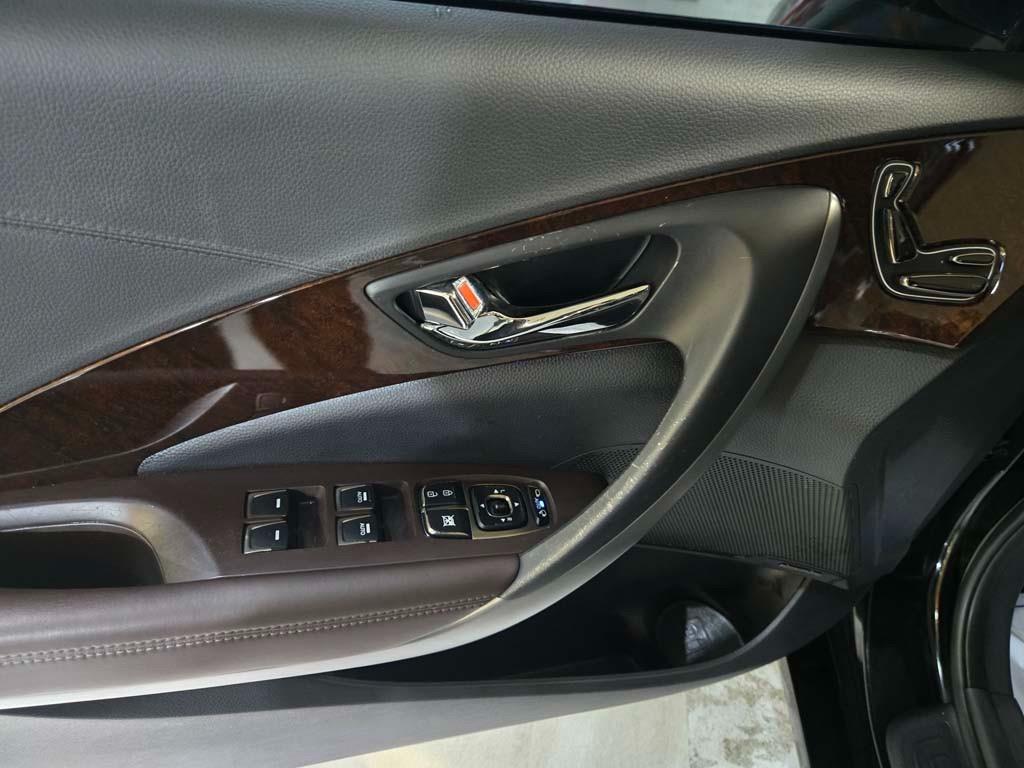 HYUNDAI Grandeur 2011 Negro - Importación desde Corea - HF Imports Iquique - Foto 17