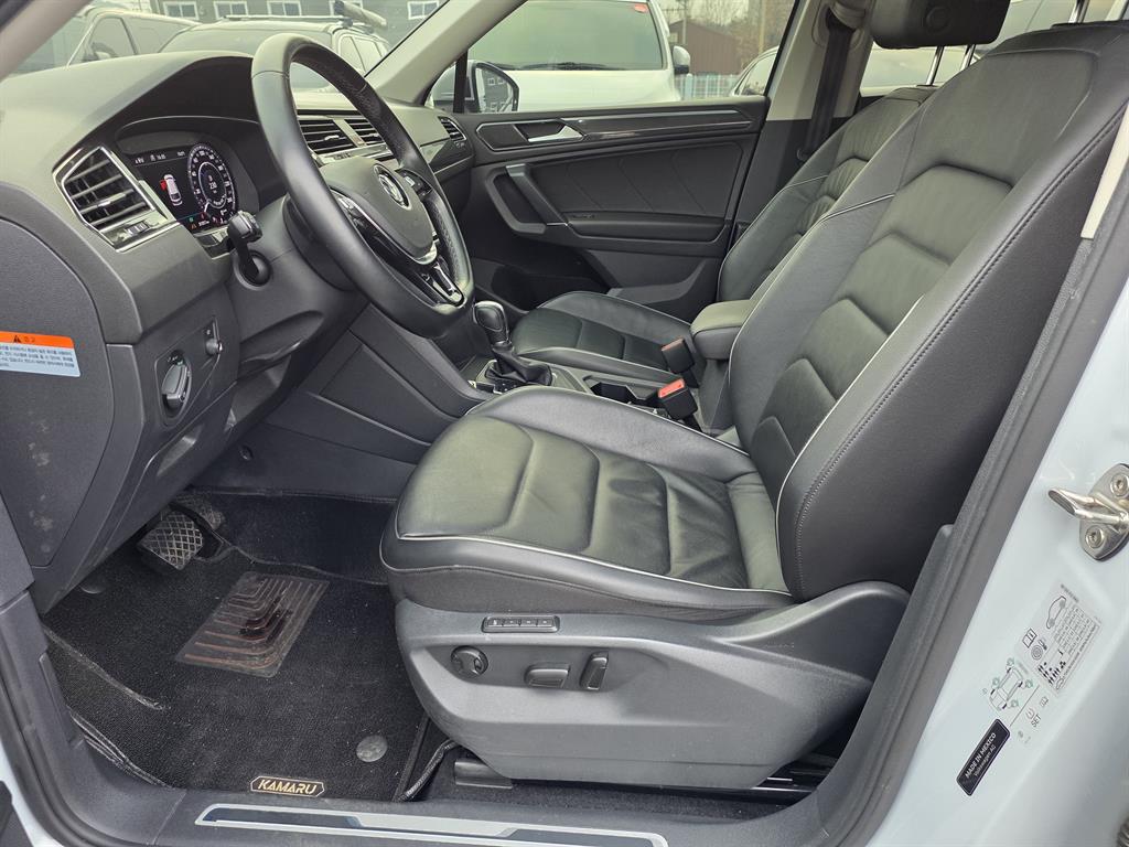 Volkswagen Tiguan - Vista 5