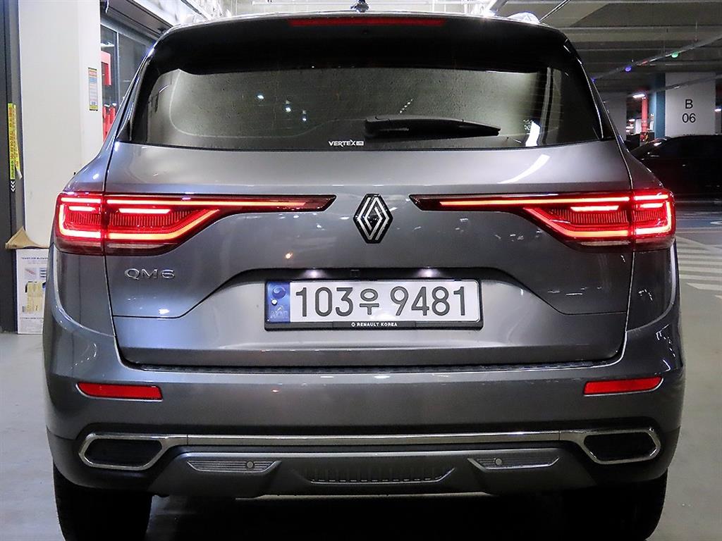 SAMSUNG QM6 - Vista 5