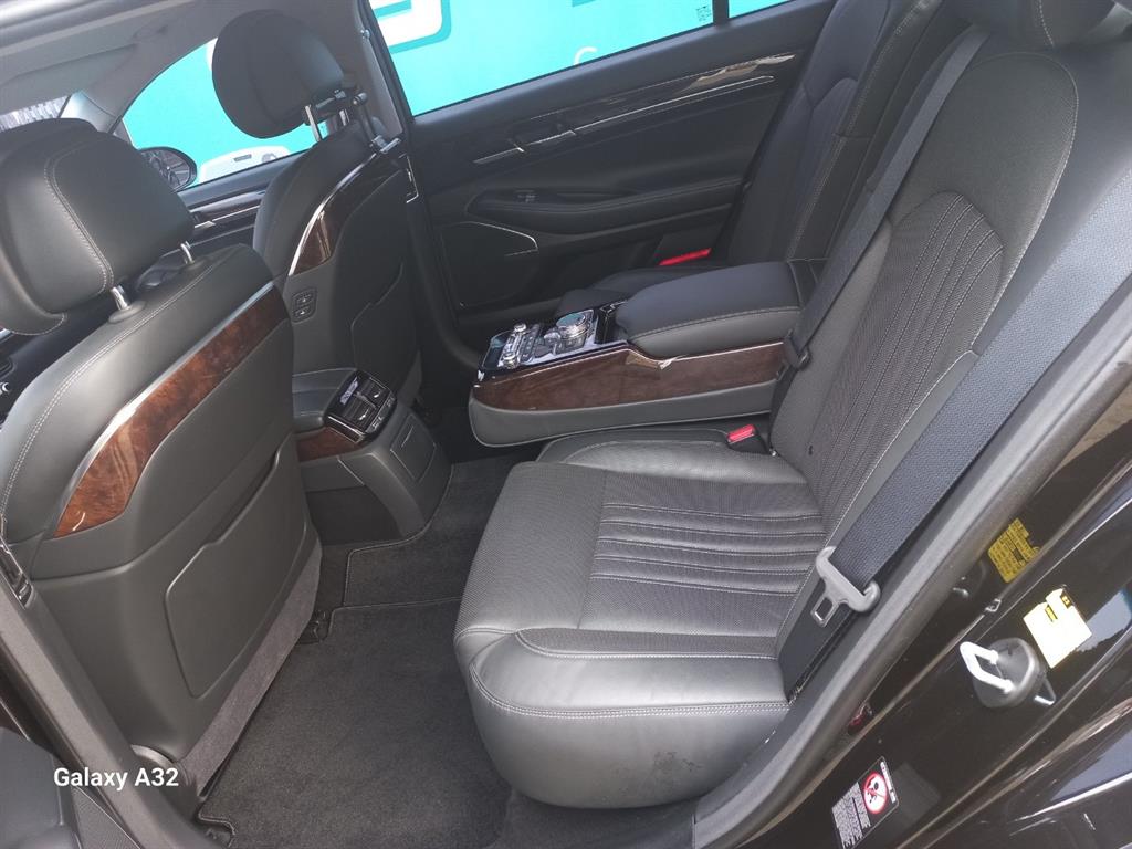 Genesis EQ900 2018 Negro - Importación desde Corea - HF Imports Iquique - Foto 14