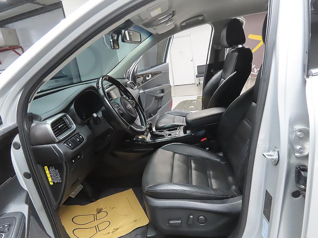 KIA Sorento 2015 Gris - Importación desde Corea - HF Imports Iquique - Foto 13