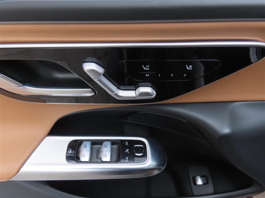 Mercedes Benz E class 2025 Café - Importación desde Corea - HF Imports Iquique - Foto 12