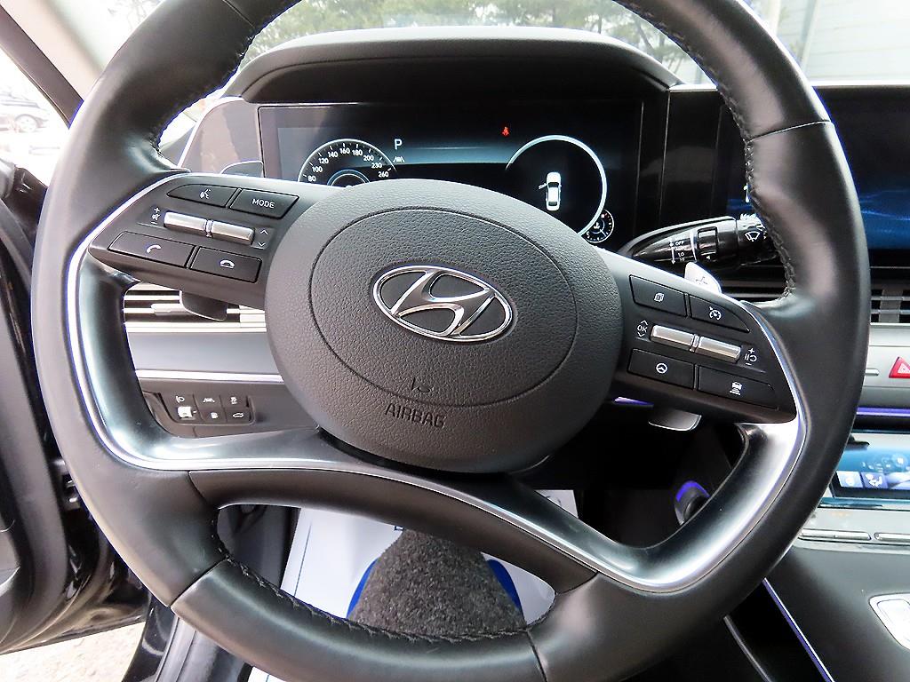 HYUNDAI Grandeur - Vista 8