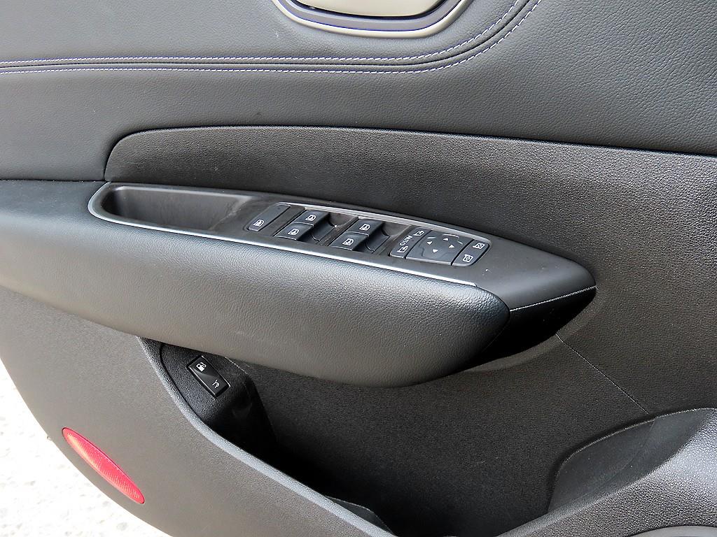 SAMSUNG SM6 - Vista 11