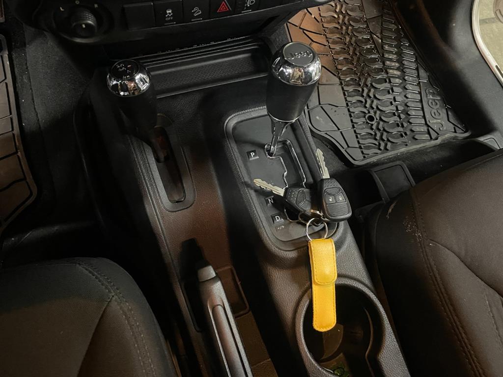 Jeep Wrangler 2013 Blanco - Importación desde Corea - HF Imports Iquique - Foto 17