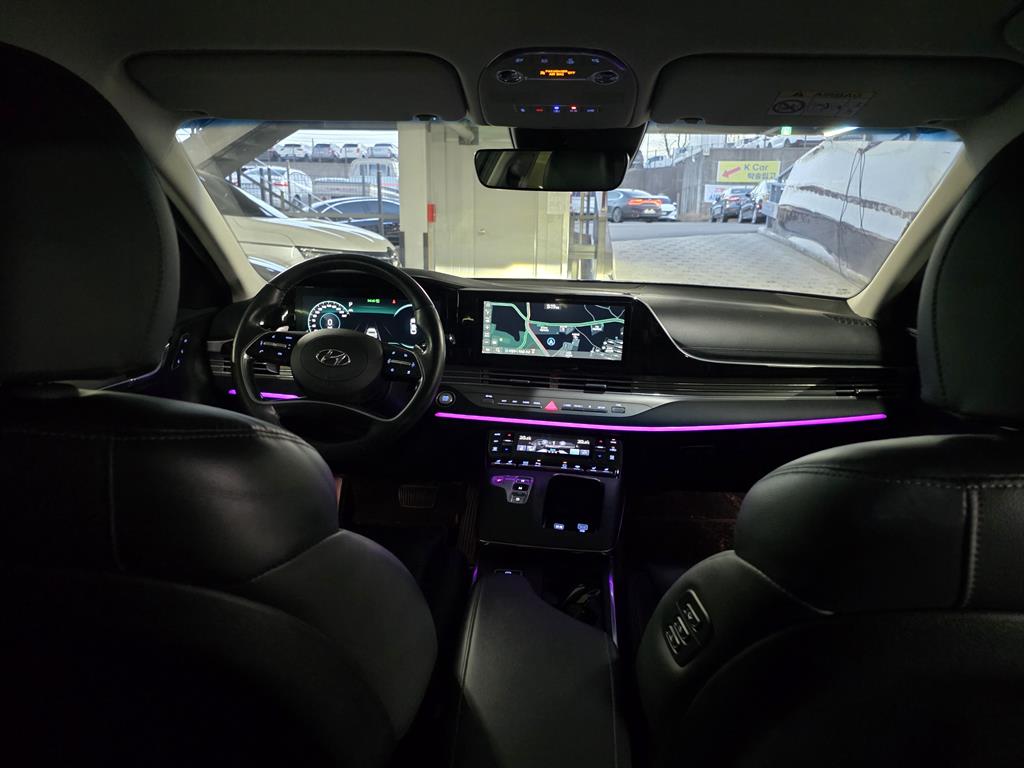 HYUNDAI Grandeur - Vista 4