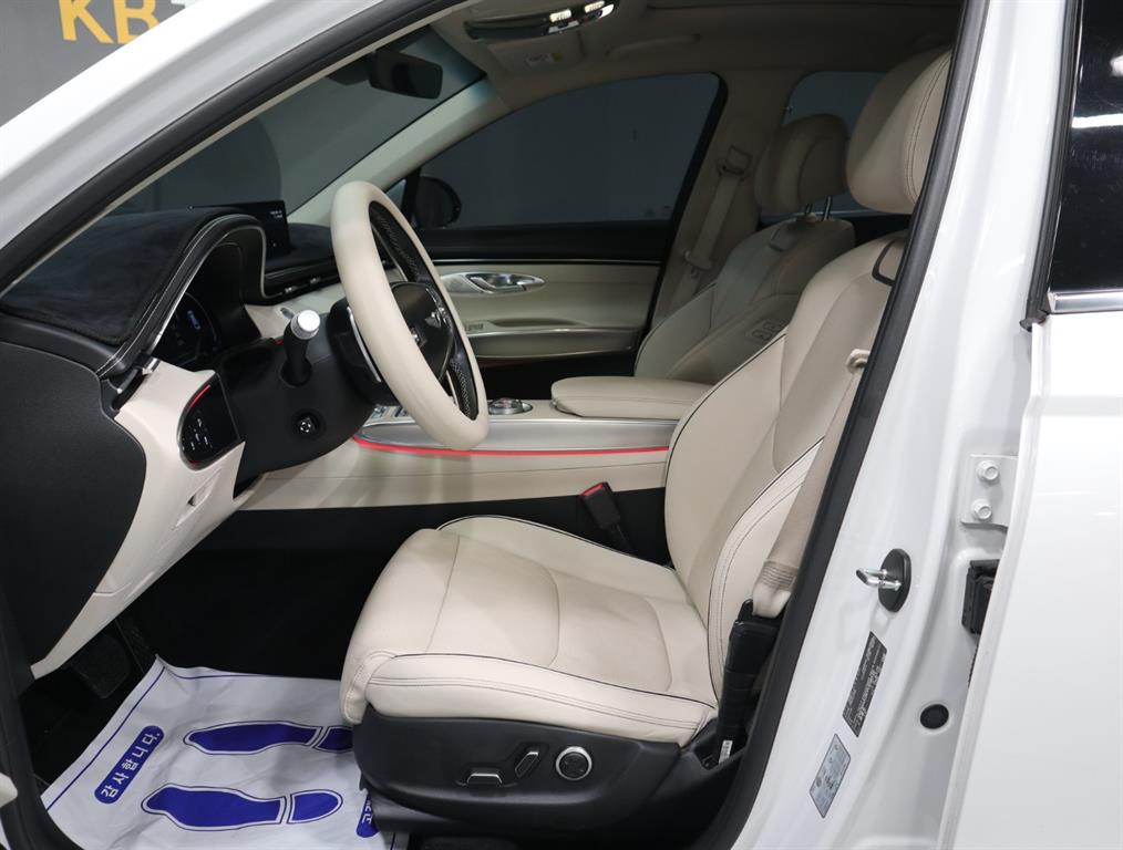 Genesis GV70 2023 Blanco - Importación desde Corea - HF Imports Iquique - Foto 20