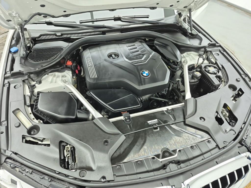 BMW 5 Series - Vista 6