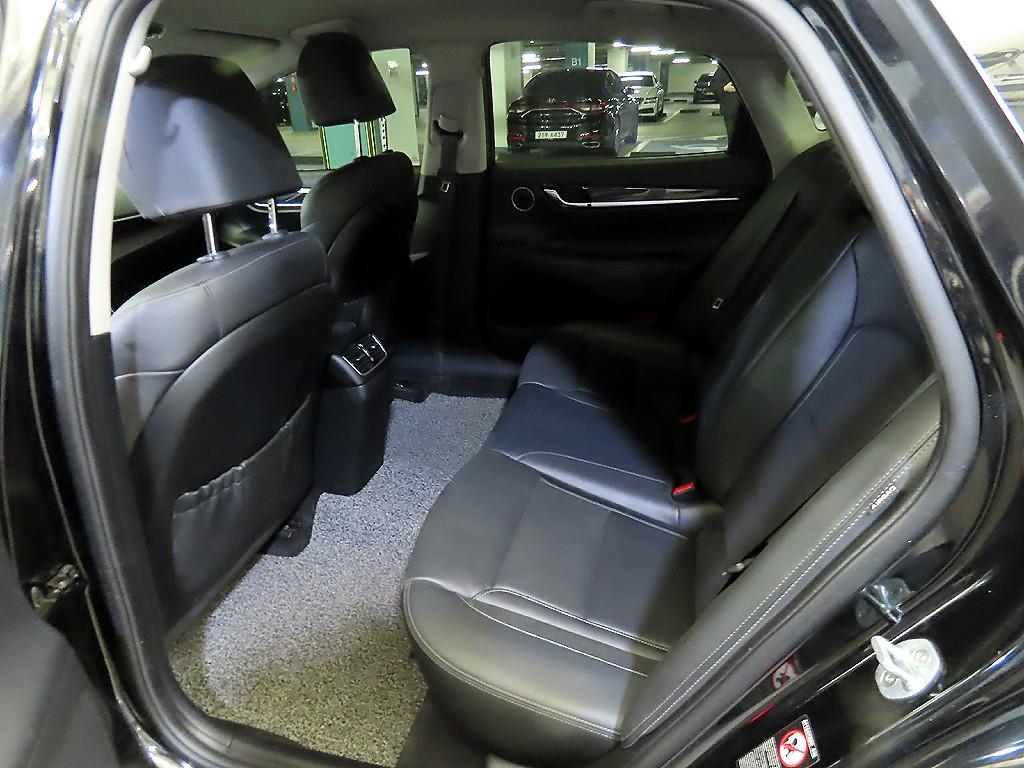 HYUNDAI Grandeur - Vista 7