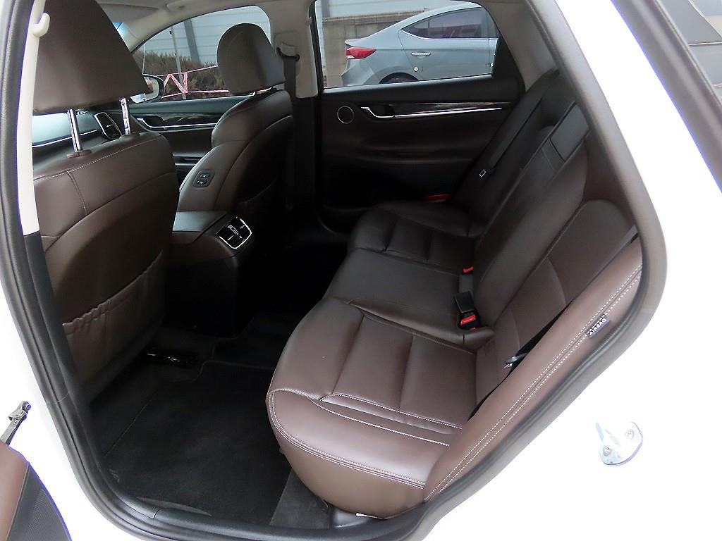 HYUNDAI Grandeur - Vista 6