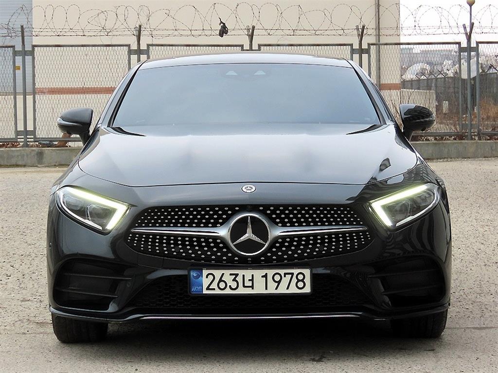 Mercedes Benz CLS Class 2019 Negro - Importación desde Corea - HF Imports Iquique - Foto 1