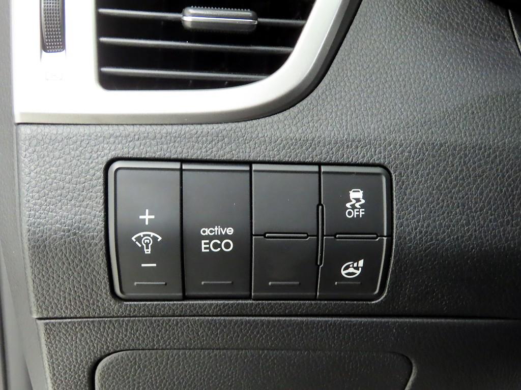 HYUNDAI i30 - Vista 11