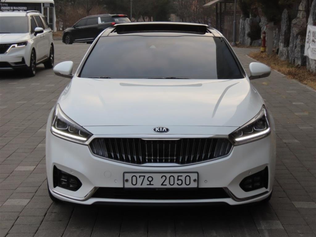 KIA K7 2018 Blanco - Importación desde Corea - HF Imports Iquique - Foto 1