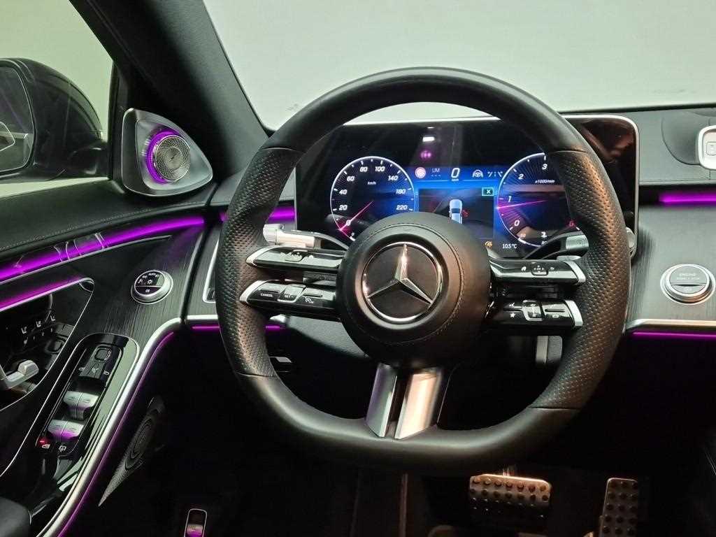 Mercedes Benz S Class - Vista 9