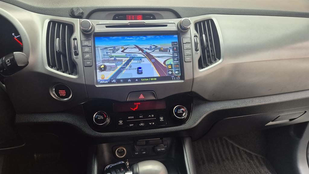 KIA Sportage - Vista 8