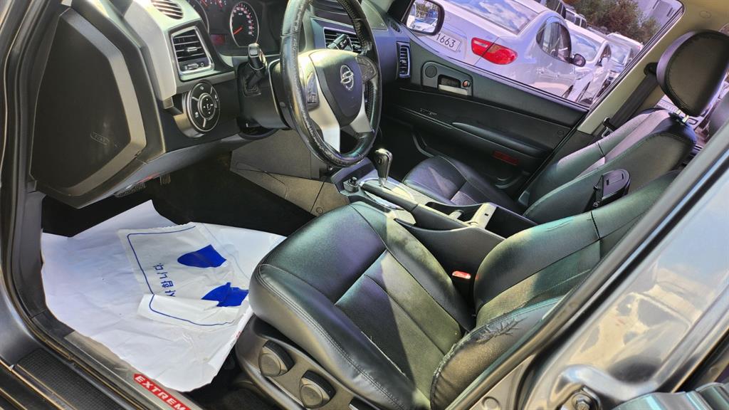 Ssangyong Korando - Vista 11