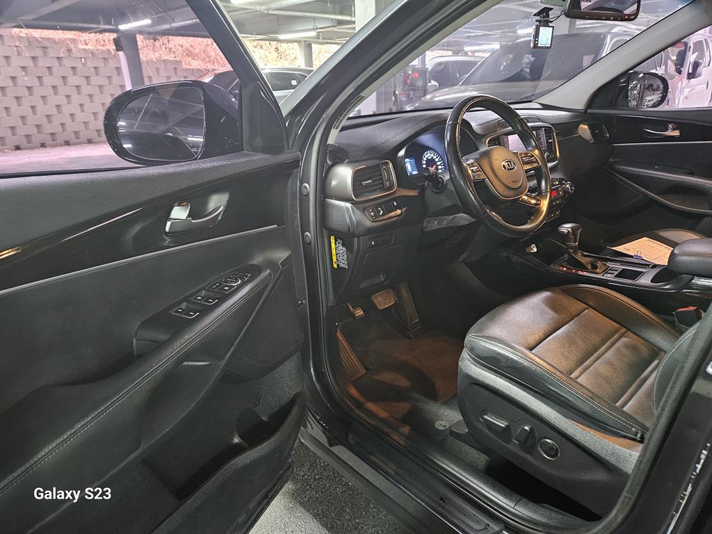 KIA Sorento - Vista 6