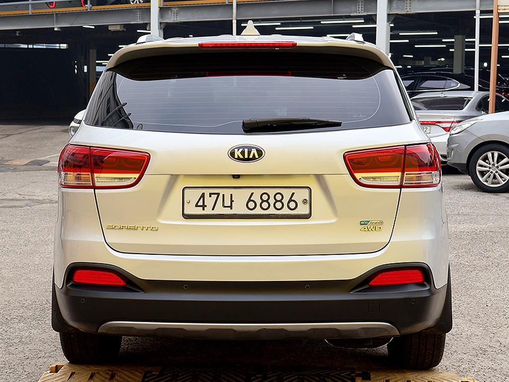 KIA Sorento - Vista 5