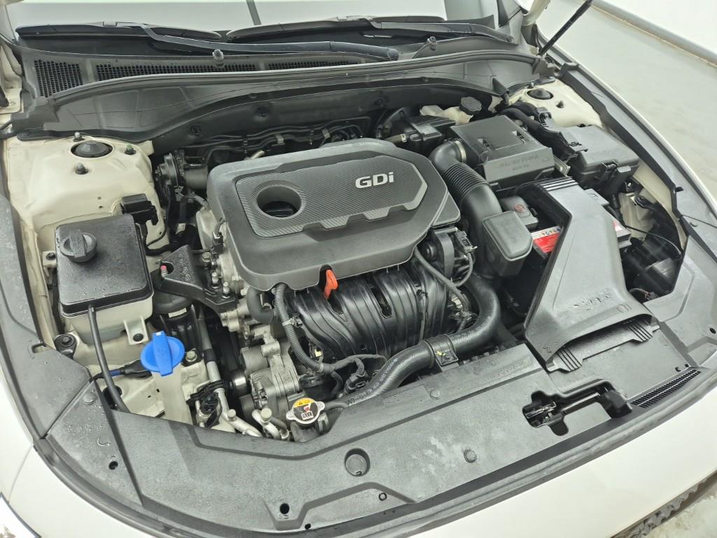 HYUNDAI Grandeur - Vista 6