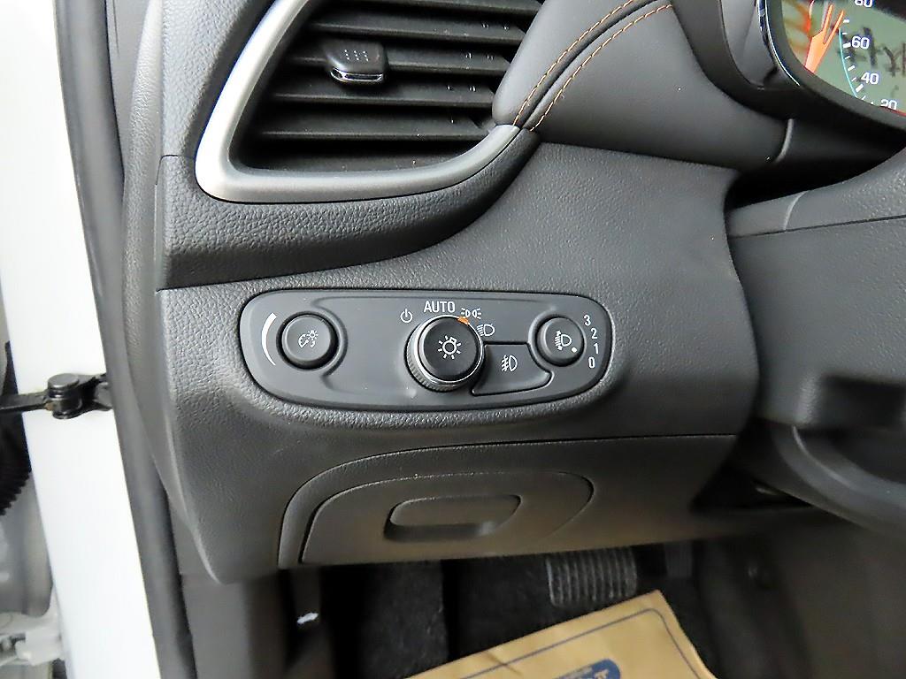 Chevrolet Trax - Vista 12