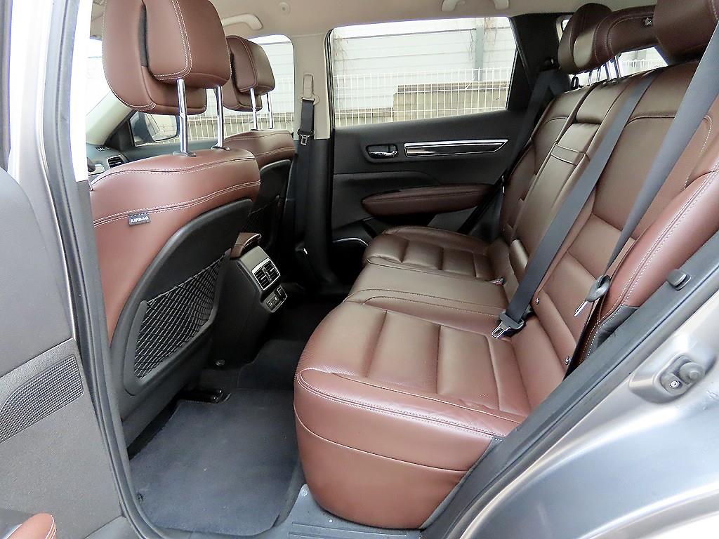 SAMSUNG QM6 - Vista 6