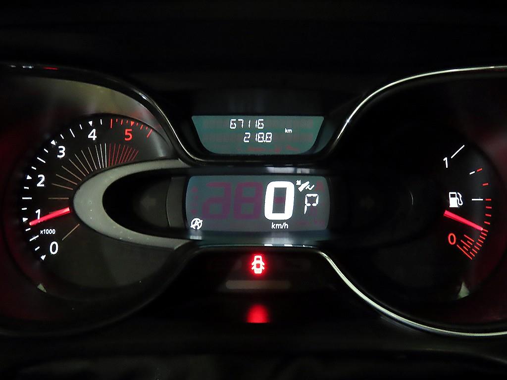 SAMSUNG QM3 - Vista 9