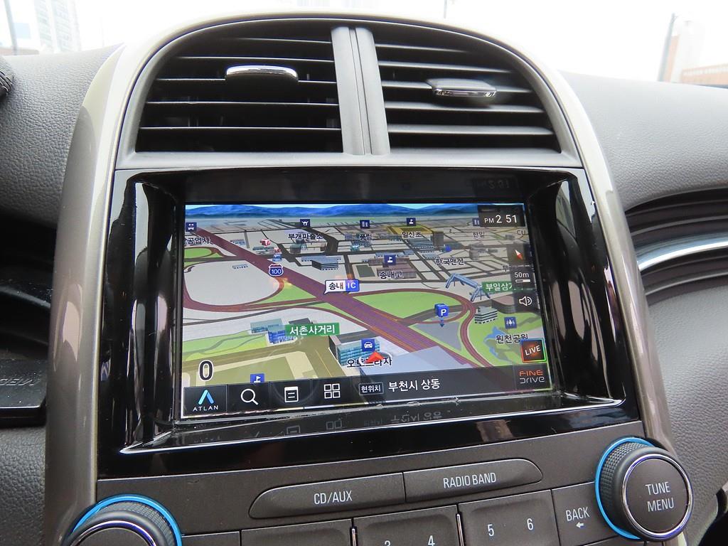 Chevrolet Malibu - Vista 10