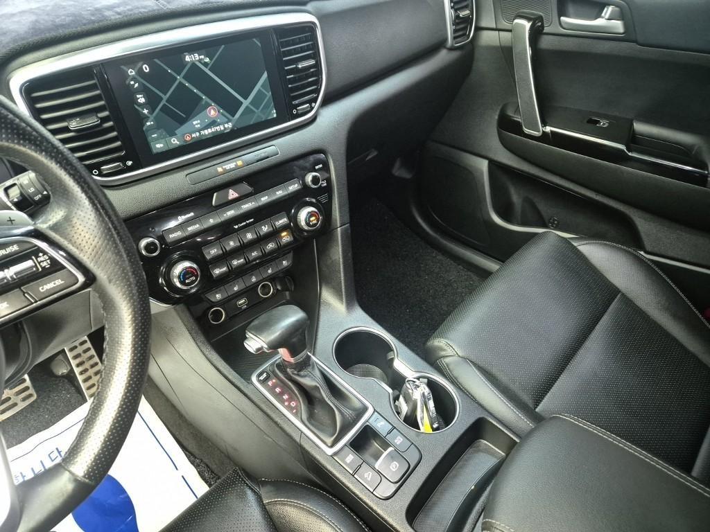 KIA Sportage - Vista 10