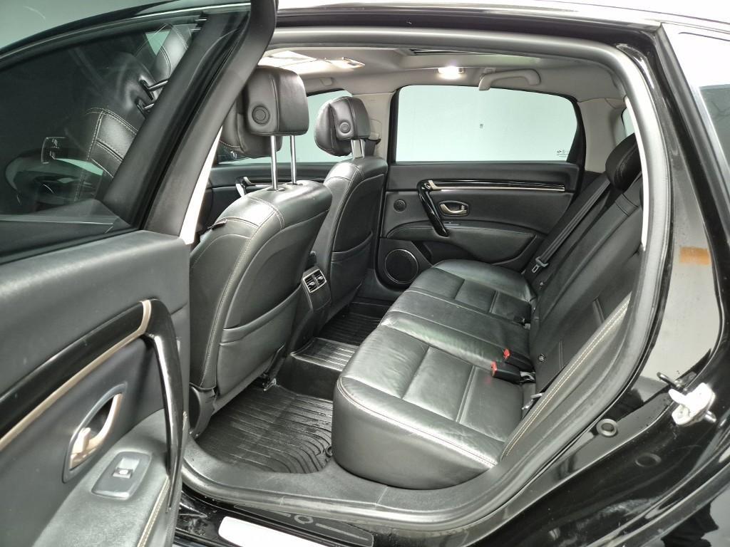 SAMSUNG SM7 - Vista 12